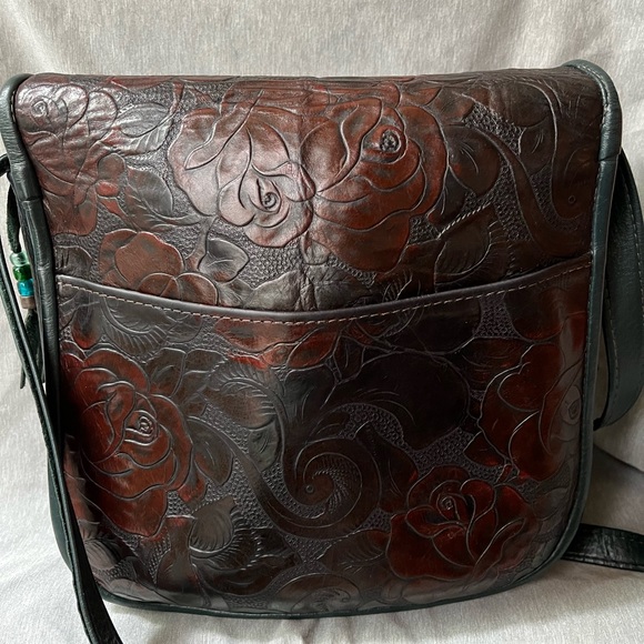 One of a Kind Handmade Rose Printed Leather Handbag Green and Red - Picture 5 of 11